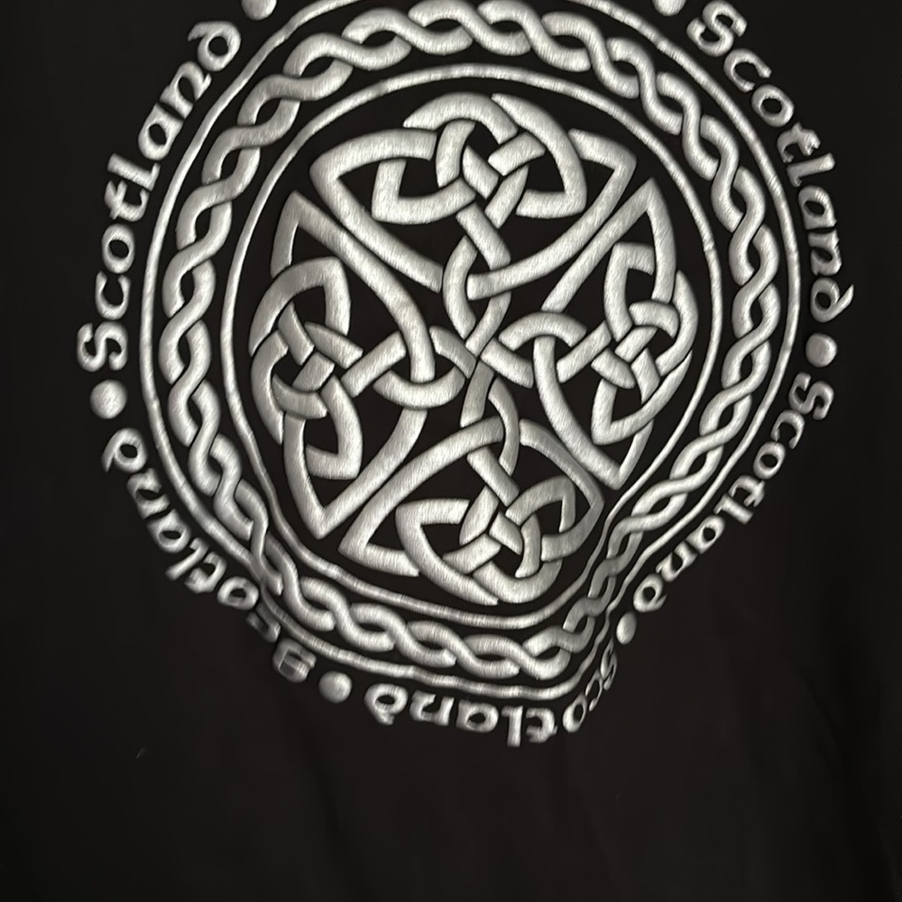 Scotland T-shirt unisex shirt 22” PTP 28” length black silver medium - Picture 5 of 6